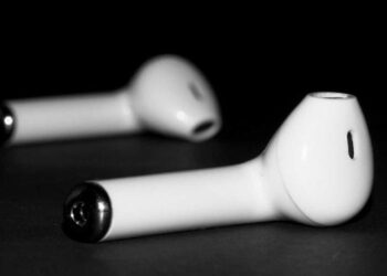 1万円前後で買えるノイキャン付きのワイヤレスイヤホンのおすすめ4選